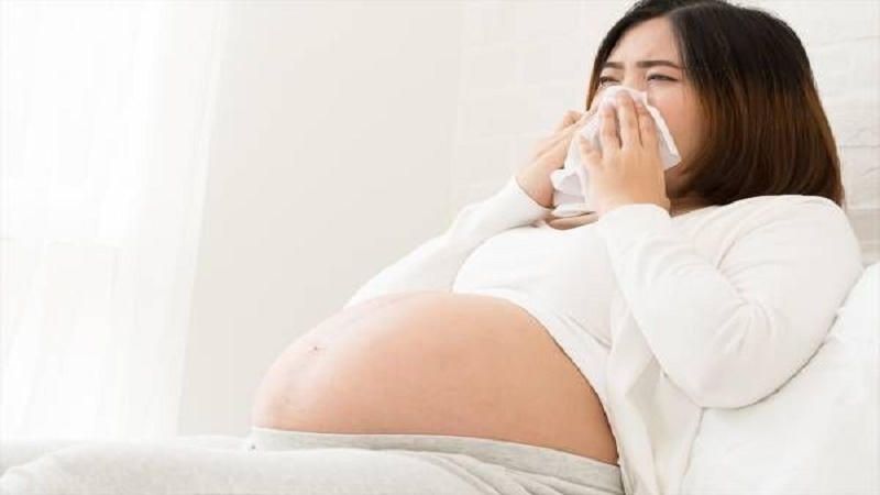 Mẹ bầu bị cảm lạnh ảnh hưởng thế nào tới thai nhi?